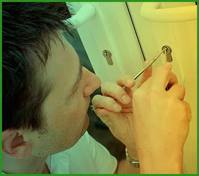 Miami Beach Locksmith Service Miami Beach, FL 305-506-2913